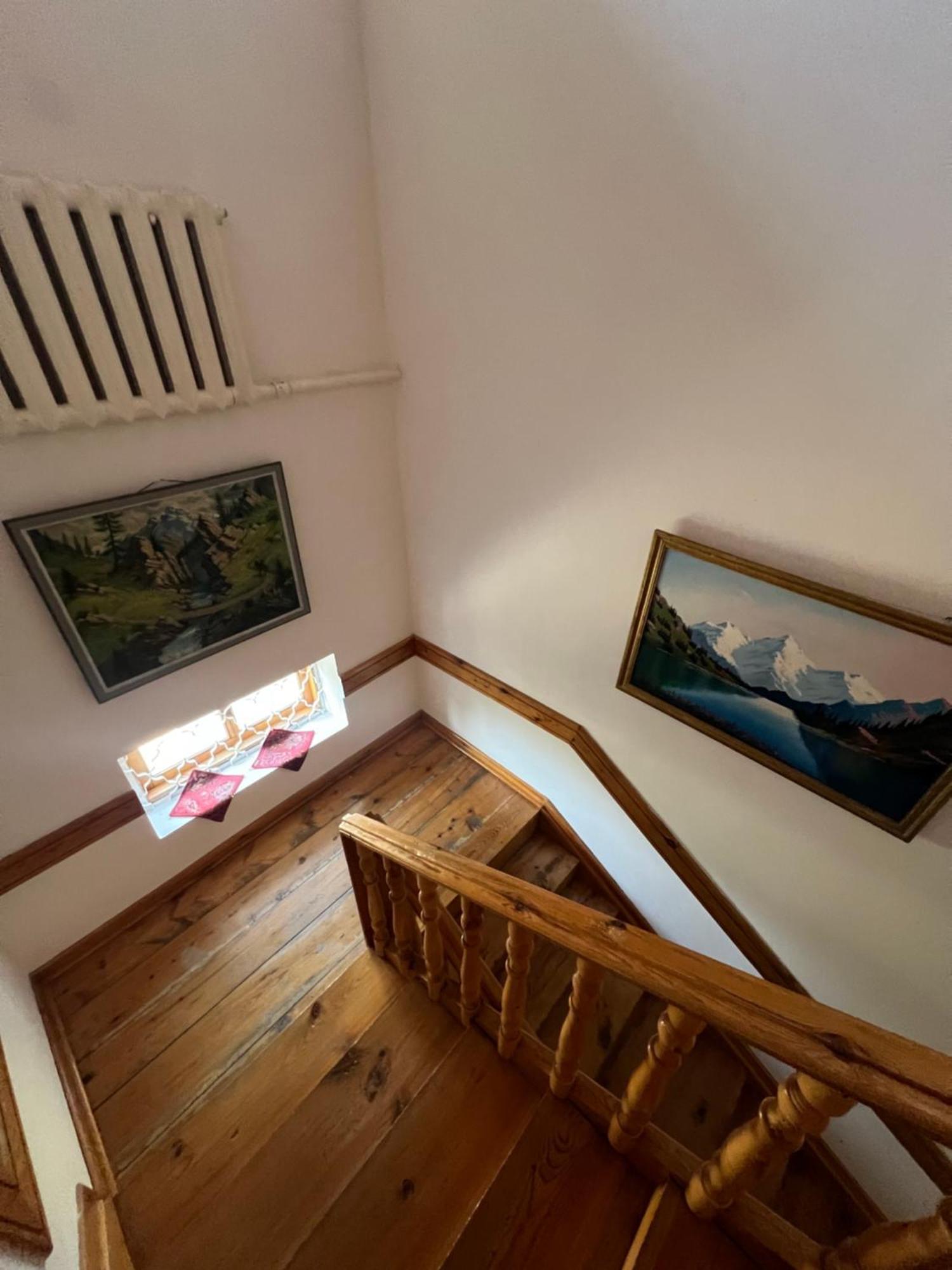 Дом 14 Bed & Breakfast Osh Exterior photo